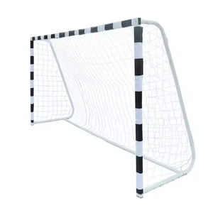 Poteaux de football en <span class=keywords><strong>métal</strong></span> Tubes de fer carrés de 6030mm faciles à transporter Taille et couleur personnalisables pour enfants et adolescents Utilisation en extérieur - Product Image 2