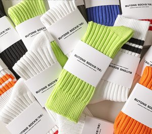 Streetwear Chaussettes bleu tube mi-mollet à coussin sport pour homme Chaussettes de course athlétiques pour adolescents - Product Image 2
