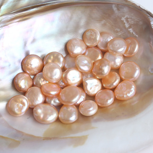 Chaîne de perles bouton blanches de 12-13 mm, perles d'eau douce naturelles en forme de pomme de terre, accessoires de bijoux DIY, perles semi-finies en vrac - Product Image 2
