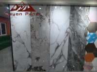 Lámina de PVC con Efecto Mármol Wayon, 2mm, Alto Brillo, Garantía de 3 Años, Resistente al Agua, al Fuego y al Moho, para Baños Modernos