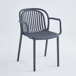 Silla de Plástico Estilo Nórdico con Respaldo Grueso, Silla Casual Hueca para Comedor y Cafetería, Apilable, para Jardín y Exteriores - Product Image 3