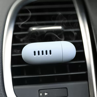 Diffuseur de parfum de luxe en bois massif décoré de motifs, pour grille d'aération de voiture, ornement, cadeau, accessoire d'intérieur, désodorisant
