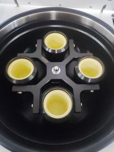 O terno TD6B para <span class=keywords><strong>500ml</strong></span> jarros 6000rpm alta capacidade <span class=keywords><strong>4</strong></span>*<span class=keywords><strong>500ml</strong></span> com centrifugador do laboratório do adaptador - Product Image 4