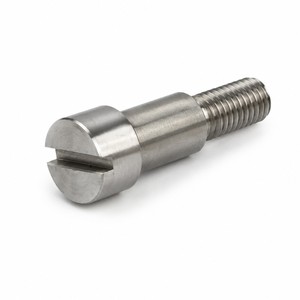 Vis à épaule étagée en acier inoxydable usinée CNC OEM de haute qualité, conception à fente de précision, passivation - Product Image 6