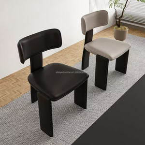 Sedia da Pranzo Moderna Minimalista, Ecologica e Resistente, con Telaio in Acciaio al Carbonio e Cuscino in Pelle Sintetica Ultra, per Casa, Hotel, Caffetteria - Product Image 5