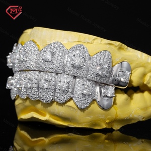 Grillz personnalisés pour dents, en argent S925, avec moissanite VVS géante et diamant de laboratoire blanc, style Iced Out, pour 6, 8 ou 10 dents - Product Image 2