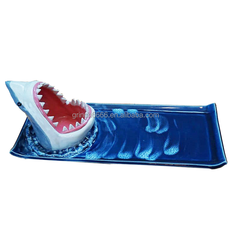 Piatto Per Sushi A Forma Di Squalo In Ceramica 32,8x19,8 Cm - Porta Sushi Creativo Con Bocca Portasalsa, Adatto A Microonde E Lavastoviglie, Regalo Per Amanti Del Pesce