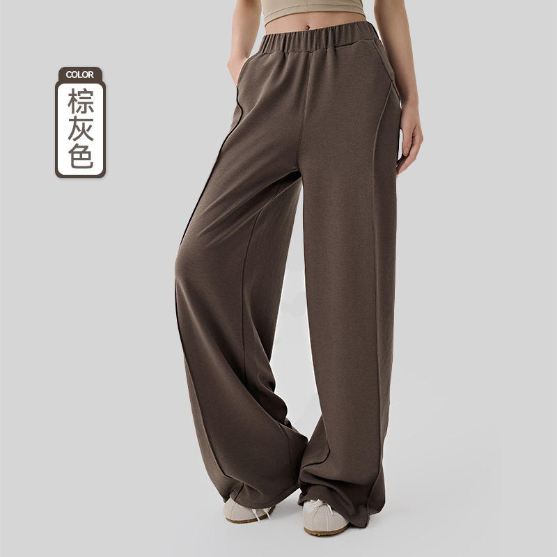 สีน้ำตาล-เทา