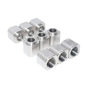 Piezas de Aluminio Mecanizadas por <span class=keywords><strong>CNC</strong></span> de 5 Ejes de Alta Precisión Personalizadas, Torneado, Fresado, Taladrado, Roscado, Pieza de Repuesto para Scooter Eléctrico - Product Image 1
