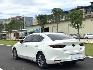 Sedán Compacto Automático con Volante a la Izquierda Como Nuevo, <span class=keywords><strong>Mazda</strong></span> <span class=keywords><strong>3</strong></span> Axela <span class=keywords><strong>2021</strong></span>, Bajo Kilometraje, Excelente Estado y Fiabilidad de <span class=keywords><strong>Mazda</strong></span>, Primer Auto - Product Image 3