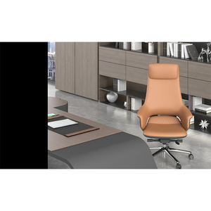 Chaise de bureau en cuir moderne de luxe avec accoudoirs réglables et hauteur pivotante, inclinable, massage, design ergonomique pour patron - Product Image 4