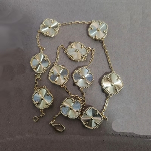 <span class=keywords><strong>Collier</strong></span> Trèfle à Quatre Feuilles de Haute Qualité Plaqué Or 18K, 6, 10 ou 20 <span class=keywords><strong>Fleurs</strong></span>, Prix de Gros - Product Image 2