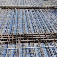 Plancher en treillis d'acier pour remplacer le coffrage traditionnel coulé sur site pour les bâtiments à grande portée en structure métallique