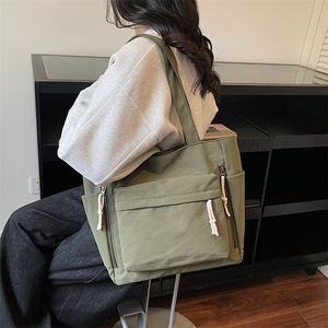 Nouvelle Arrivée 2026 – Sac à Bandoulière Tendance Printemps/Été, Polyvalent, Grande Capacité, Style Coréen, Sac à Main Niche et Rétro - Product Image 2