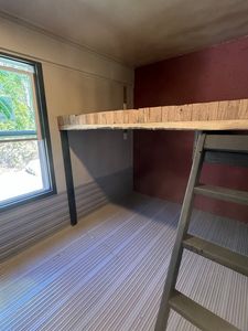 Casa Pequeña 2024 Construida en Contenedor Refrigerado de 18 Ruedas ENVÍO GRATUITO A TODOS LOS PAÍSES - Product Image 1