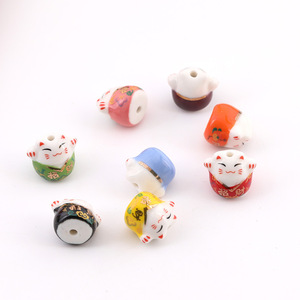 Cuentas de Cerámica con Forma de Gato de la Suerte Estilo Japonés para Hacer Pulseras, Accesorios de Joyería DIY, Mini Dijes Coloridos de 8mm - Product Image 5