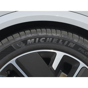 2025 LixiangL9Ultra New Energy: véhicule électrique à longue portée 180 km/h vitesse de pointe expédition rapide en gros - Product Image 6