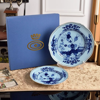 Assiettes de Présentation Luxe en Porcelaine Fine Beige à Motifs Floraux, Vaisselle en Céramique Personnalisable pour Mariages, Banquets et Événements