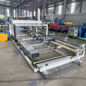 เครื่องขึ้นรูปเหล็กเส้นรูปตัวซีแบบอัตโนมัติความเร็วสูง ควบคุมด้วย PLC สำหรับโครงเหล็กกันสาดและโครงเหล็กตัวซี  ขาย - Product Image 5