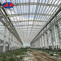 Taller de Fábrica con Estructura de Acero Prefabricada