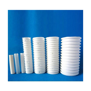 Tuyaux de drainage souterrains en HDPE, à paroi simple, corrugués et perforés, utilisés dans les systèmes de drainage des terrains de golf - Product Image 1