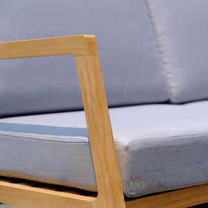 Canapé deux places Ibiza, en bois de teck, embellit les espaces extérieurs tels que les villas, les hôtels et les complexes hôteliers grâce à son design élégant. - Product Image 6