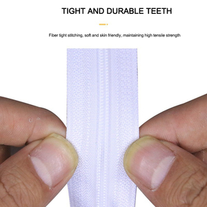 Cinta de tela colorida con cremallera invisible de nailon reciclado personalizable para vestidos Código postal Visible y elegante - Product Image 5