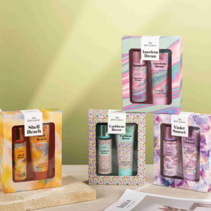 Set <span class=keywords><strong>di</strong></span> <span class=keywords><strong>Profumo</strong></span> e Lozione Corpo da <span class=keywords><strong>Donna</strong></span> Victoria, Super Vendita, Fragranza Idratante <span class=keywords><strong>di</strong></span> Lunga Durata, all'Ingrosso - Product Image 1