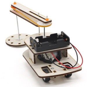 Robot barredor giratorio 2 en 1, kit de robótica DIY, modelo educativo STEM para niños, proyecto escolar - Product Image 1