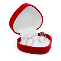 Boîte à bijoux personnalisée PERFAT pour femme, en velours rouge moderne, durable, écologique et légère, pour ranger les bagues et les boucles d'oreilles, 2 pouces