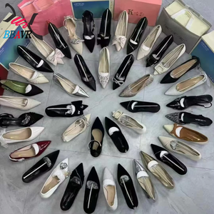 Zapatos de Tacón Alto de Moda para Mujer, Zapatos de Boda de Alta Calidad con Lazo y Perlas, Mezcla de Materiales, Parte Superior de PU/PVC, para Todas las Temporadas, Fujian - Product Image 1