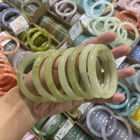 Fabrik-Großhandel 10M Imperial Jade Armband mit 58 Schlaufen. Neues chinesisches Armband im antiken Hanfu-Stil.