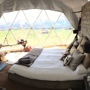 Domo Geodésico Tipo Casa Media Cúpula, Envío Inmediato, Impermeable, Protección UV, Resistente al Fuego, Carpa Glamping, Estructura de Acero de Alta Resistencia, Doble - Product Image 6