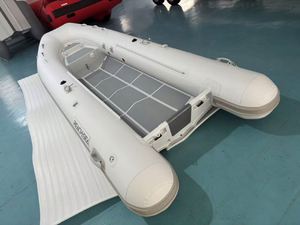 Bateau semi-rigide Reachsea Hypalon RHIB pour 7 personnes, 420 cm, luxe, petit MOQ, couleur grise, avec auvent et échelle pour patrouille - Product Image 4