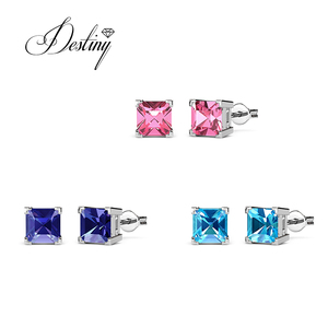 Pendientes cuadrados de princesa adornados con cristales de Swarovski Pendientes de tuerca simples Daisini de Plata de Ley 925 para mujer - Product Image 1