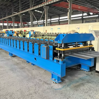 Machine de formage de tuiles de toit trapézoïdales en aluminium avec boîte de vitesses, contrôle PLC, largeur d'alimentation de 1000 mm, fonctionnement automatique, 380V