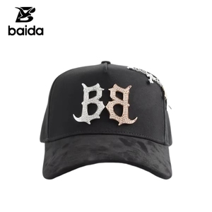 Gorra de Béisbol Gótica al por Mayor con Diseño de Ghost Face, Letras Metálicas Cromadas 3D, Logotipo Completo, Forro, Estilo Urbano, para Hombres y Mujeres - Product Image 3