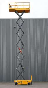 Gunting listrik Haulotte bekas mengangkat Compact14 dengan lukisan baru & roda baru & baterai baru, Lift gunting bekas di Tiongkok - Product Image 4