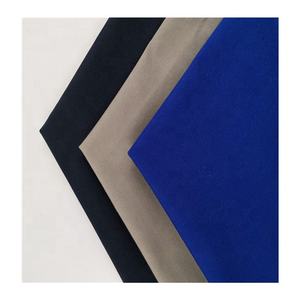 180 Gsm a 240gsm Polialgodón liso 80/20 Tela de sarga de <span class=keywords><strong>gabardina</strong></span> para ropa de trabajo uniforme - Product Image 6