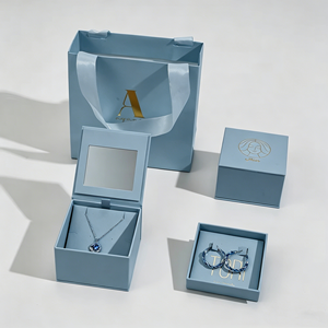 Premium <b>Square</b> Magnetic Mirror Jewelry Packaging <b>Set</b> With Matching Handle Gift Bag For Wholesale Distribution - Product Image 4