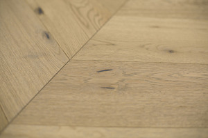 Modern Design Multi-Layer Oak <strong>Wood</strong> <strong>Flooring</strong> for Bedroom Solid Fish Bone Type Flower <strong>Pattern</strong> Click-Lock Installation ABCD Surface - Product Image 4