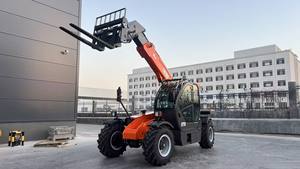 <span class=keywords><strong>Chariot</strong></span> télescopique <span class=keywords><strong>Manitou</strong></span> 3,5T : élévation de 7 m, moteur Cummins, 4 roues motrices, <span class=keywords><strong>godet</strong></span> de 3 m³. - Product Image 5