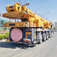 Grue mobile d'occasion YunSheng XCT80L6_1 de 80 tonnes montée sur camion SINOTRUK, hauteur de levage de 84,5 m, à prix réduit, à vendre