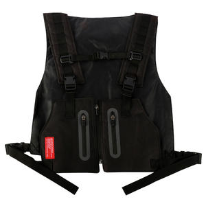 Gilet tactique multifonctionnel pour homme personnalisé Mode extérieur Grande capacité Vêtements d'entraînement sportif Sac à dos résistant à l'usure - Product Image 1