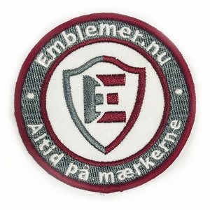 แผ่นแปะแบบมีกาวในตัวแผ่นปักเมอร์โรว์แบบห่วงติดด้วยเหล็ก3D ออกแบบได้ตามต้องการจากโรงงาน - Product Image 2