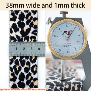 Vente <span class=keywords><strong>en</strong></span> gros <span class=keywords><strong>de</strong></span> sangle imprimée <span class=keywords><strong>en</strong></span> polyester haute résistance <span class=keywords><strong>de</strong></span> 38mm sangle <span class=keywords><strong>de</strong></span> sublimation pour colliers <span class=keywords><strong>de</strong></span> chien sacs sangles - Product Image 2