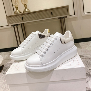 Chaussures de sport décontractées identiques pour hommes et femmes, style designer, en cuir véritable, à semelle plate, baskets blanches - Product Image 2
