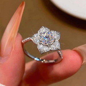 Anello Floreale da Donna, Elegante Stile Coreano, Minimalista, alla Moda, per Uso Quotidiano, Accessorio per Mani da Festa, Regalo - Product Image 6