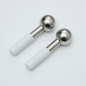 Nouveaux globes de glace miniatures en métal pour massage facial rafraîchissant, raffermissement de la peau, élimination des rides, traitement de l'acné, rouleau pour le visage 2025 - Product Image 5