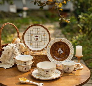 Service de table en céramique Star Cap Bear, style mignon, motif uni, compatible micro-ondes, utilisation hôtelière, vaisselle de haute qualité esthétique pour hôtels - Product Image 1